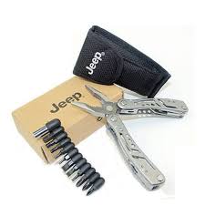 Jeep MacGyver 12-in-1 Multi-Tool